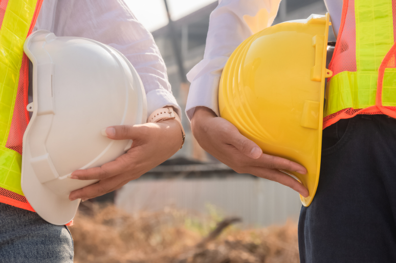 Arti Warna Helm Proyek dan Fungsinya dalam Sistem Keselamatan Kerja