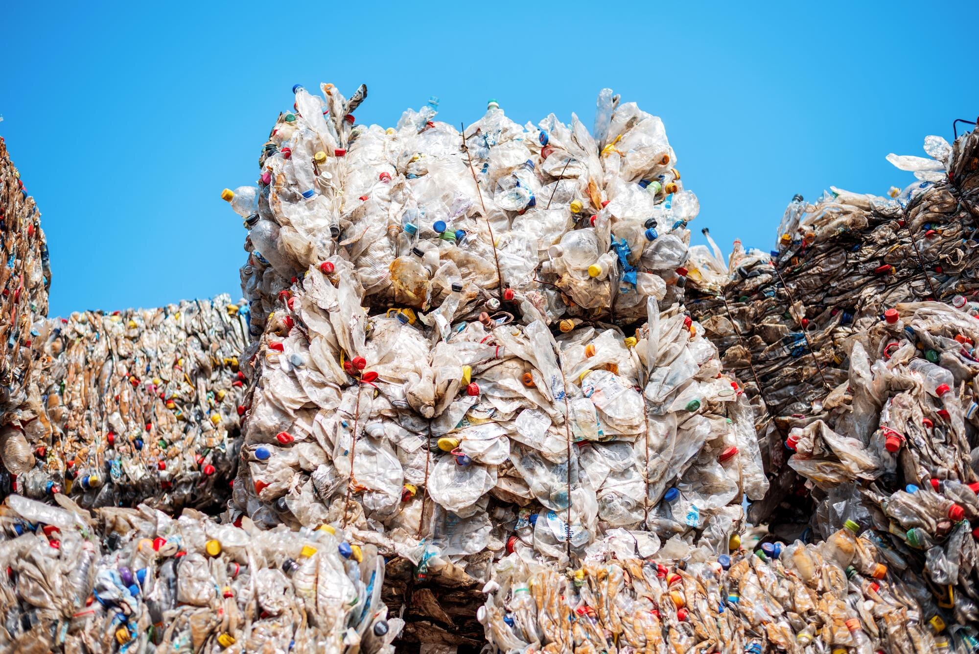 Plastik yang Kamu Buang Hari Ini, di Mana Akhirnya Berakhir?